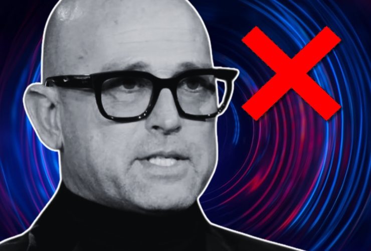 Stefano Bettarini e croce