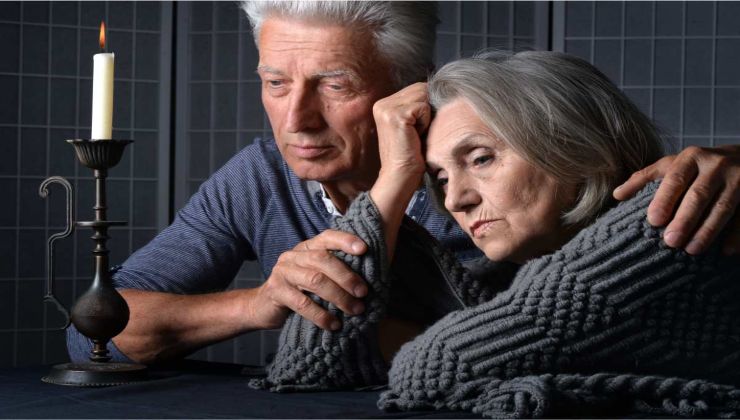 anziani tristi per pensione