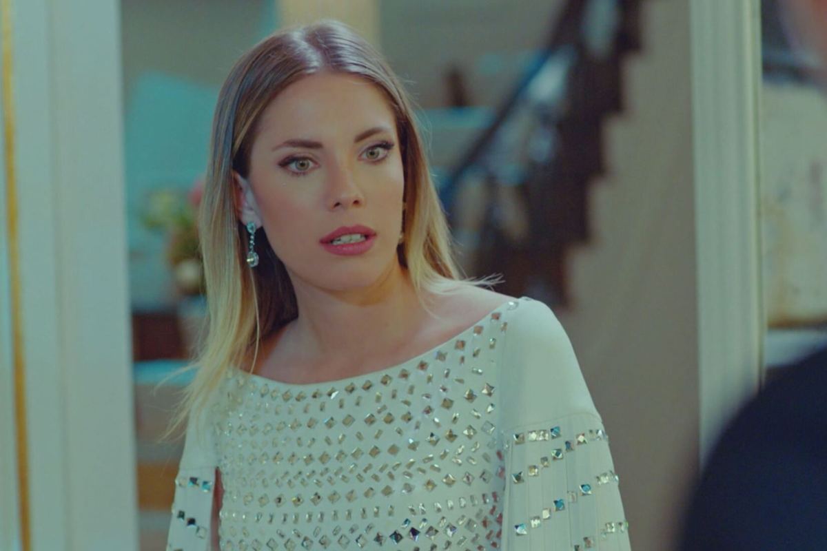 yildiz in forbidden fruit