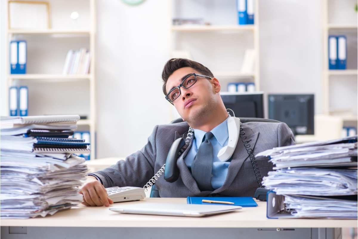 lavoratore pagato poco