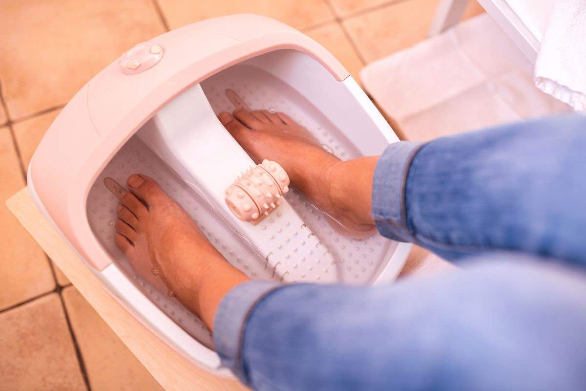 Piedi in acqua