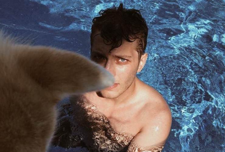 Burak Tozkoparan in piscina